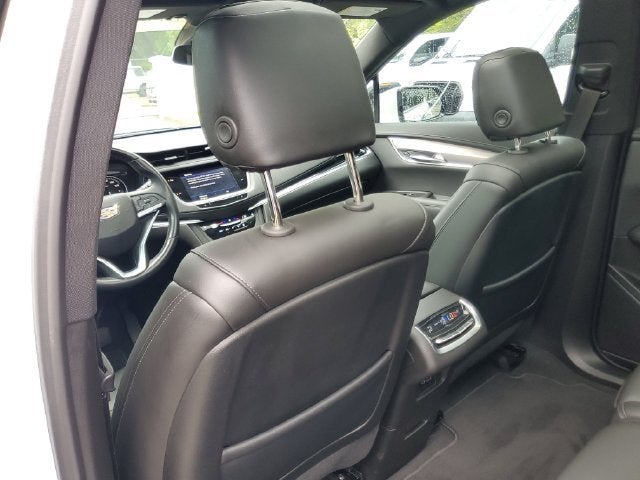 2024 Cadillac XT6 Luxury