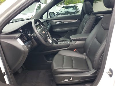 2024 Cadillac XT6 Luxury