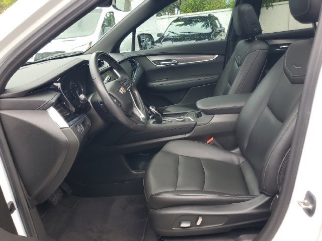 2024 Cadillac XT6 Luxury