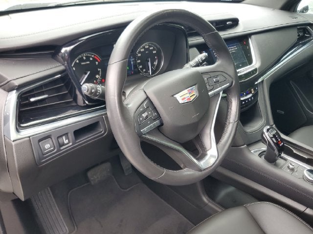 2024 Cadillac XT6 Luxury