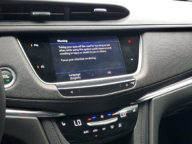 2024 Cadillac XT6 Luxury