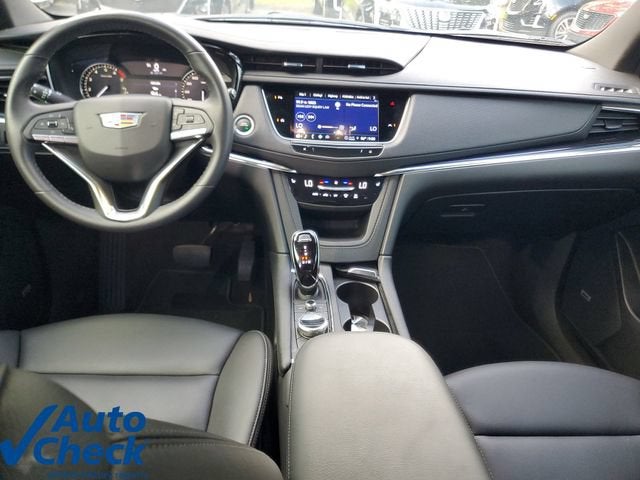 2024 Cadillac XT6 Luxury