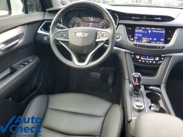 2024 Cadillac XT6 Luxury