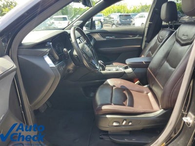 2023 Cadillac XT6 Premium Luxury