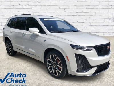2025 Cadillac XT6 Sport