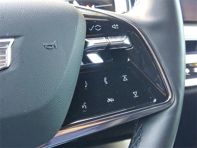 2025 Cadillac LYRIQ Luxury 1