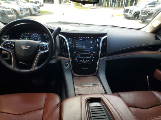 2019 Cadillac Escalade Luxury