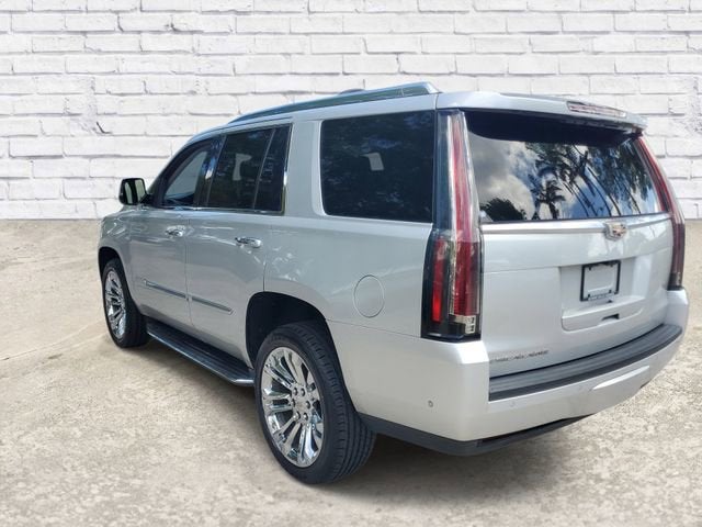 2019 Cadillac Escalade Luxury