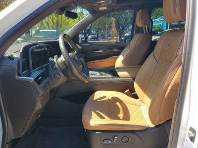 2022 Cadillac Escalade ESV Premium Luxury