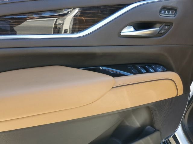 2022 Cadillac Escalade ESV Premium Luxury