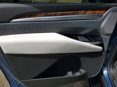 2026 Cadillac Escalade ESV Platinum Sport