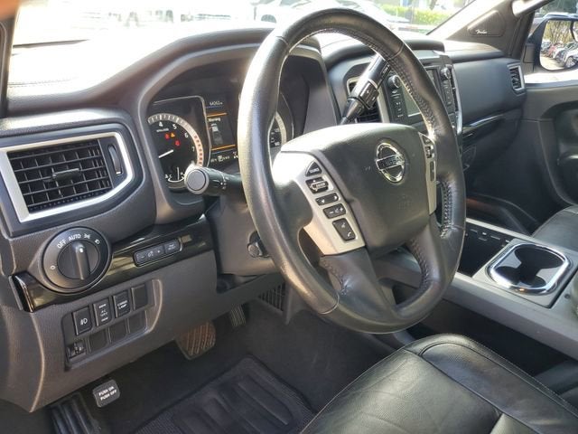 2019 Nissan Titan SL