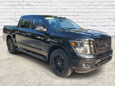 2019 Nissan Titan SL