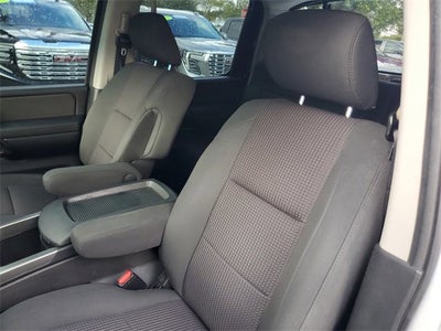 2012 Nissan Titan SV