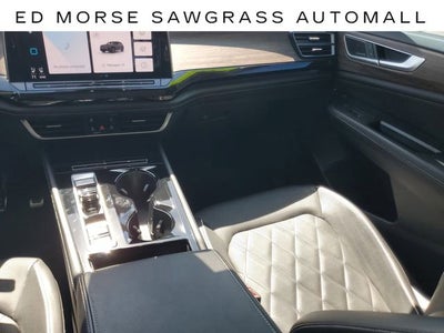 2024 Volkswagen Atlas 2.0T SEL Premium R-Line