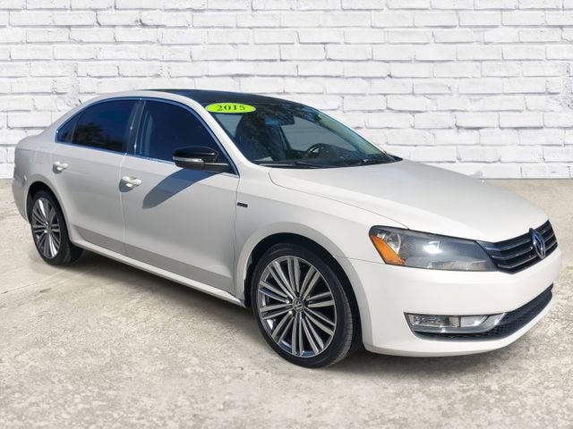 2015 Volkswagen Passat 1.8T SE