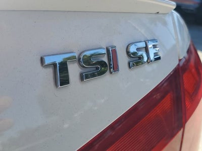 2015 Volkswagen Passat 1.8T SE