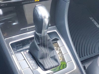 2015 Volkswagen Passat 1.8T SE