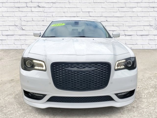2022 Chrysler 300 Touring L