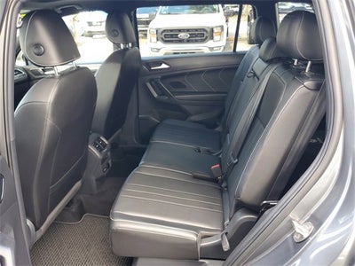 2023 Volkswagen Tiguan SE R-Line Black