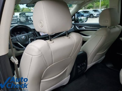 2022 Buick Enclave Essence