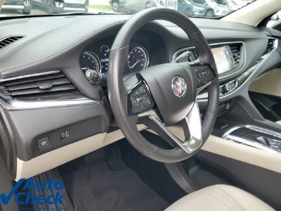 2022 Buick Enclave Essence