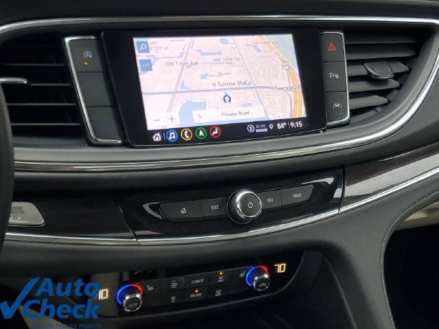 2022 Buick Enclave Essence