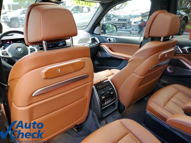 2026 BMW X7 M60i