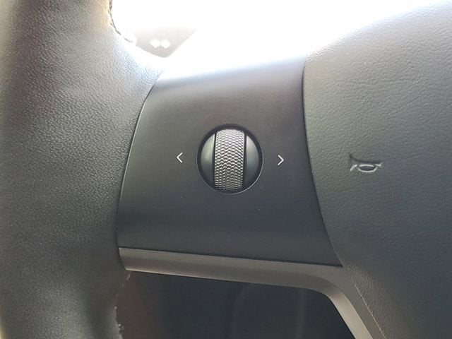 2024 Tesla Model Y NA