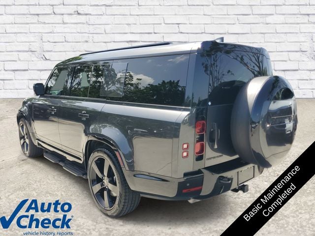 2025 Land Rover Defender 130 P400 X-Dynamic SE