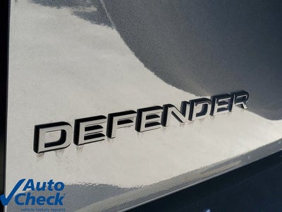 2025 Land Rover Defender 130 P400 X-Dynamic SE