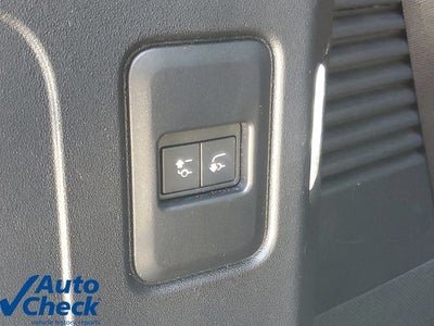 2025 Land Rover Defender 130 P400 X-Dynamic SE