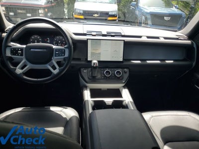 2025 Land Rover Defender 130 P400 X-Dynamic SE