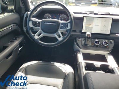 2025 Land Rover Defender 130 P400 X-Dynamic SE