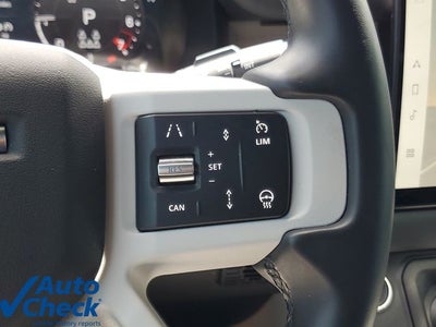 2025 Land Rover Defender 130 P400 X-Dynamic SE
