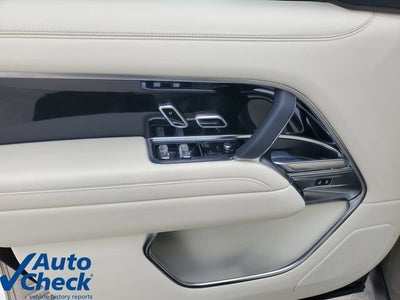2023 Land Rover Range Rover SE