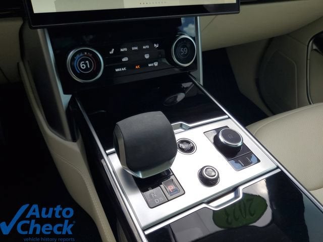 2023 Land Rover Range Rover SE