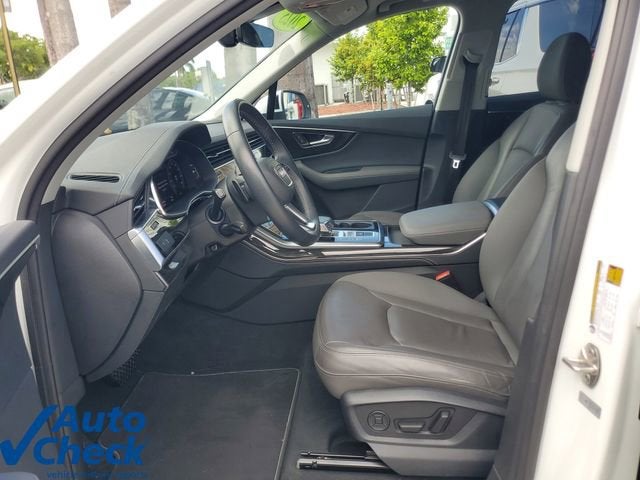 2025 Audi Q7 Premium Plus