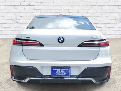 2025 BMW 7 Series 740i xDrive