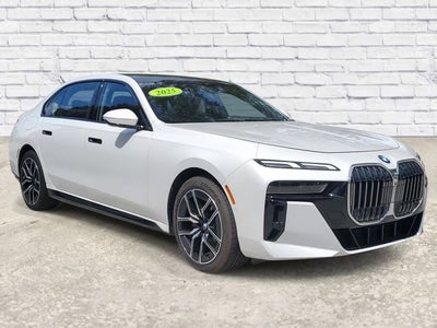 2025 BMW 7 Series 740i xDrive