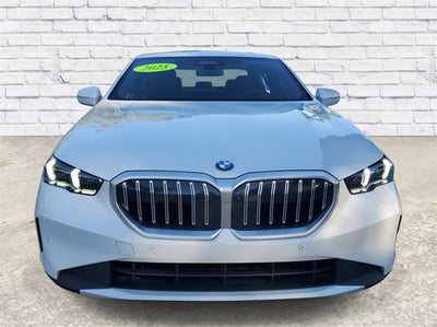 2025 BMW 5 Series 530i