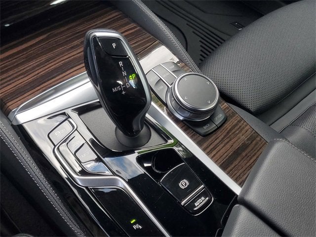 2023 BMW 5 Series 530i