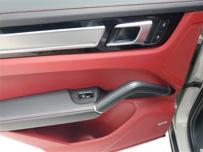 2023 Porsche Cayenne NA