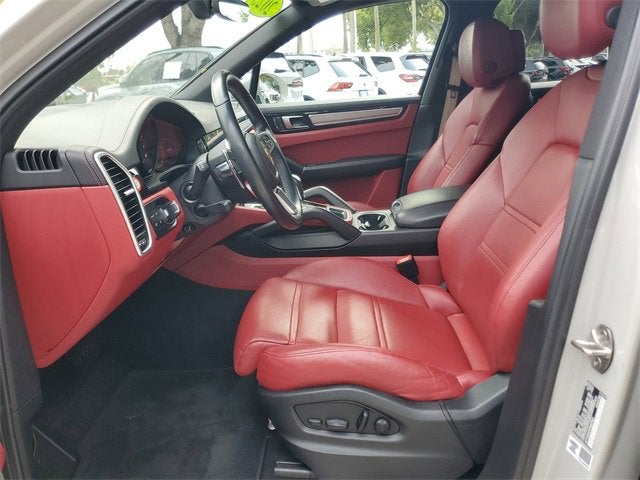 2023 Porsche Cayenne NA