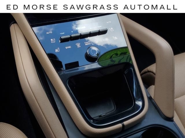 2025 Porsche Cayenne NA