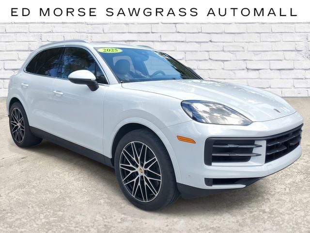 2025 Porsche Cayenne NA