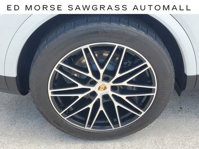 2025 Porsche Cayenne NA