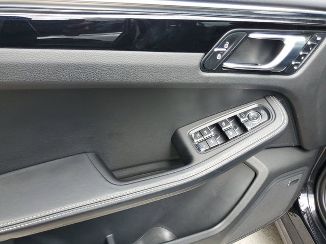 2024 Porsche Macan S