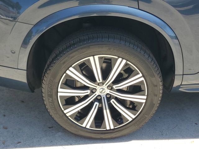 2024 Volvo XC90 Plus Bright Theme