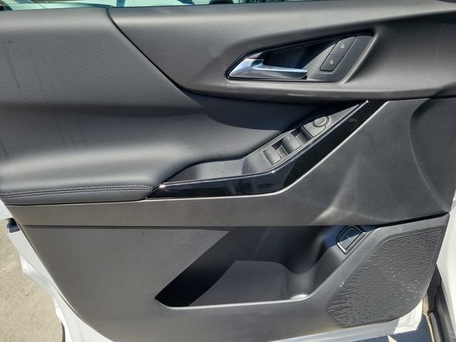 2027 Chevrolet Equinox LT - Photo 9